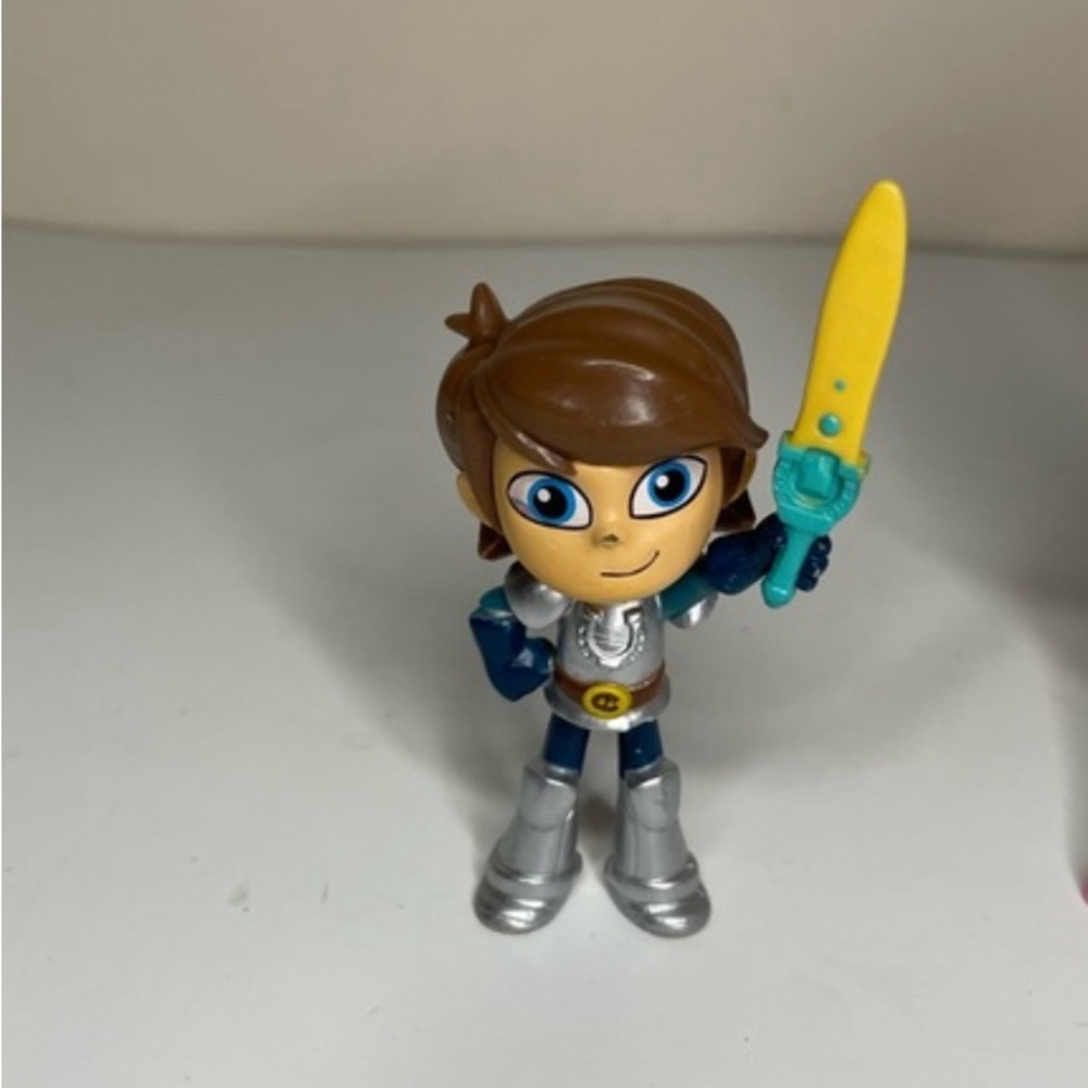 Nella The Princess Knight Sir Garrett figures 3.5"